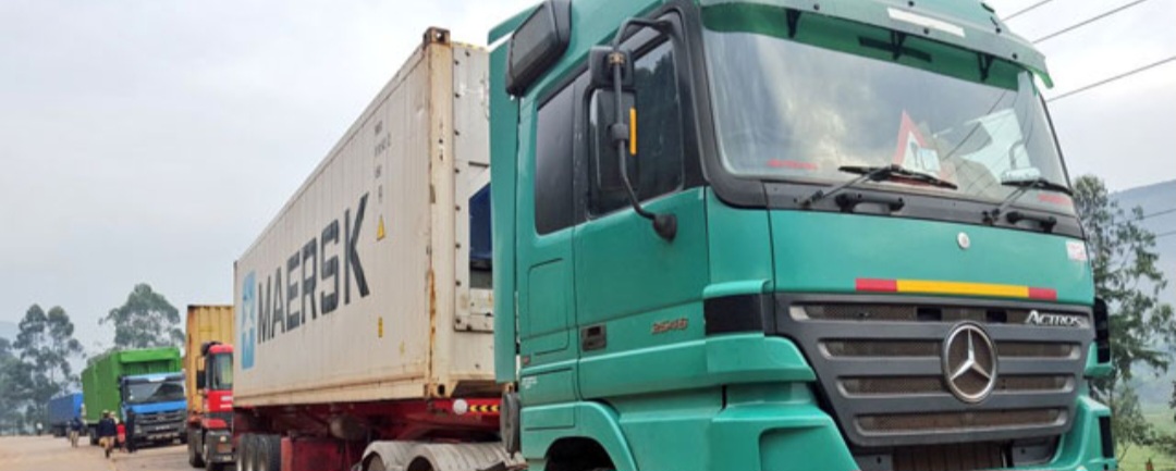 Camions sûrs avec des chauffeurs responsables | TransporConnect